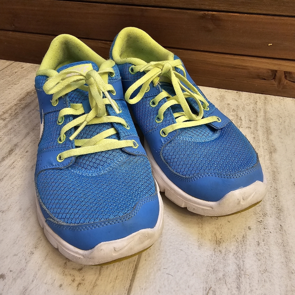Nike 525754-400 Flex Experience RN Running Athletic Shoes Women Size 9